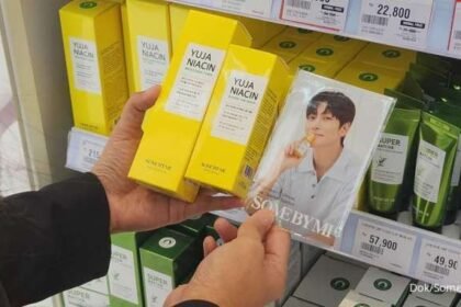 ILUSTRASI. SOME BY MI, brand skincare yang dikenal dengan produknya yang inovatif dan efektif, dengan bangga mengumumkan promosi baru yang menarik bagi para pelanggannya.